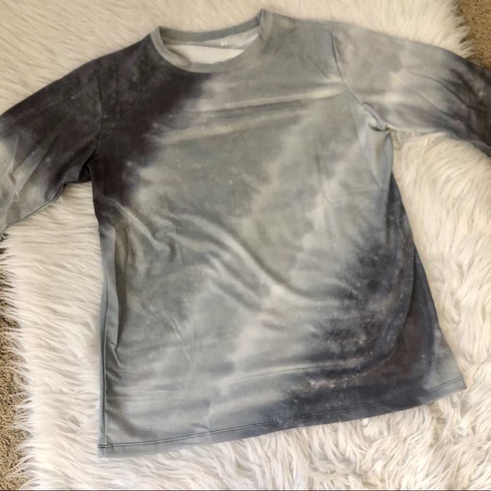 Galactic gray tie dye crew neck tee shirt, medium